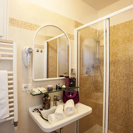Hotel Hotel Locanda Rosy 2*