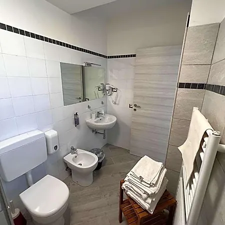 Hotel Locanda Rosy Cattolica