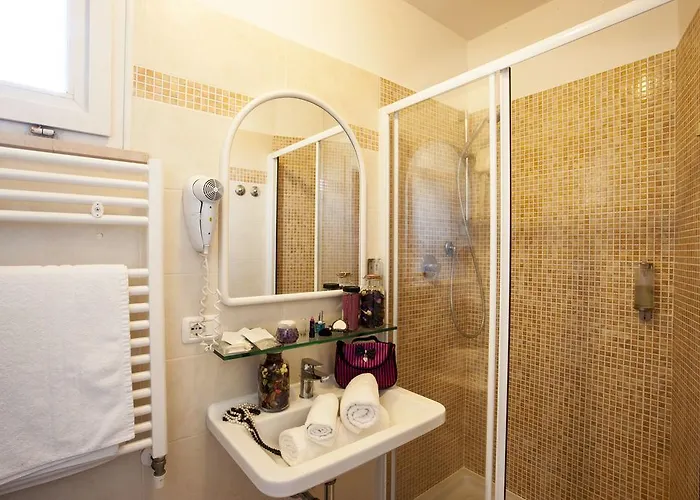 Hotel Hotel Locanda Rosy 2*